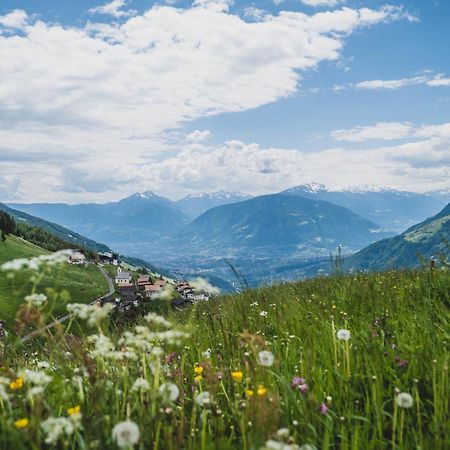 Ferienwohnungen Wiesbauer Schenna Luaran gambar