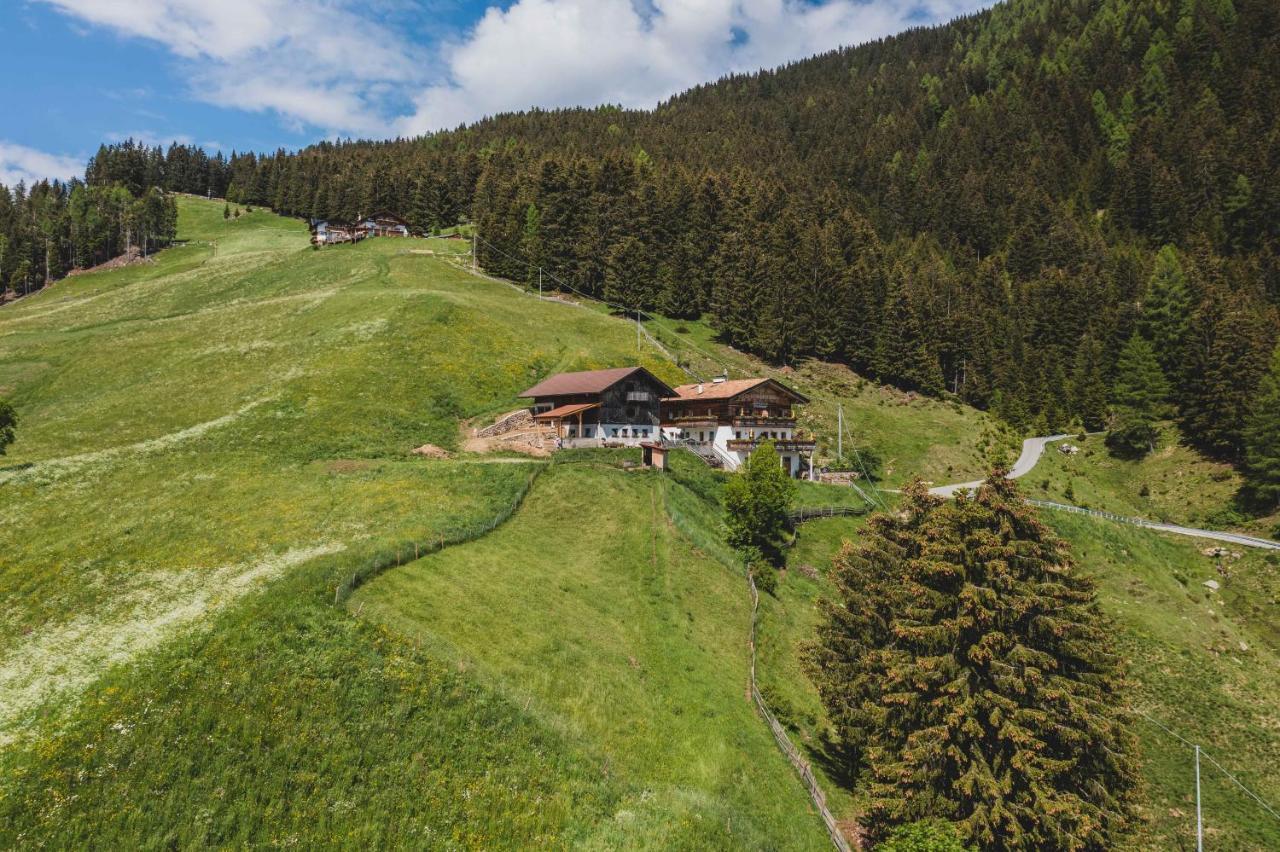 Ferienwohnungen Wiesbauer Schenna Luaran gambar